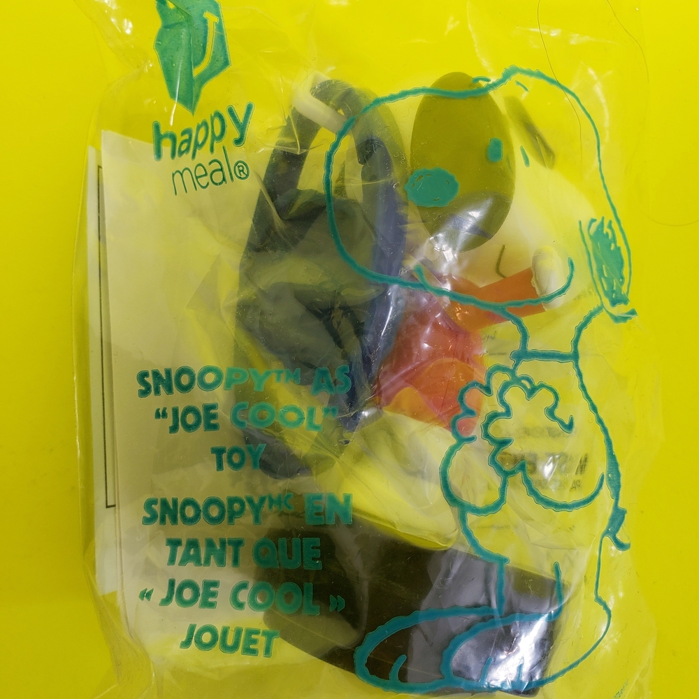 (Unopened) Snoopy As 'Joe Cool' Stamp Toy - 2018